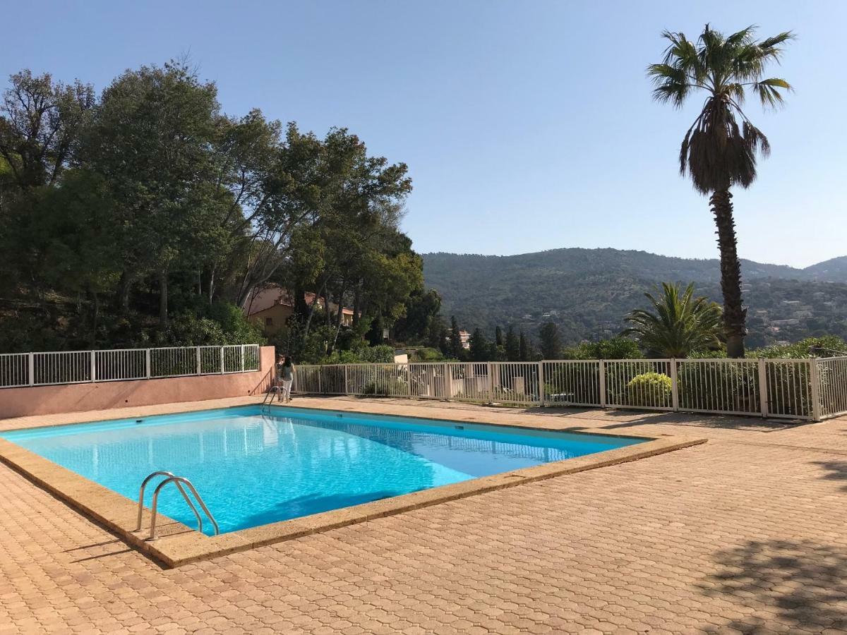 Appartement - Résidence Le Paradou Le Rayol-Canadel-sur-Mer